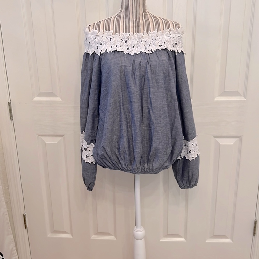 Ryu…..Ladie size large